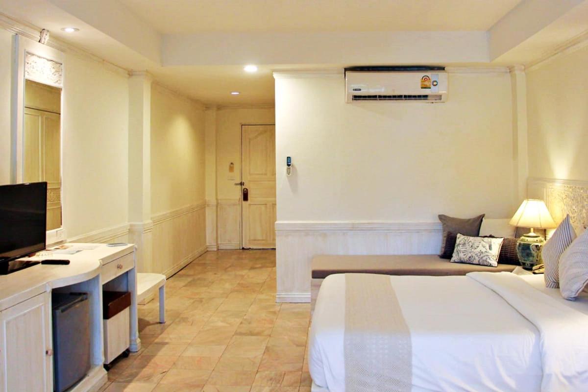 Grand Deluxe Double Room